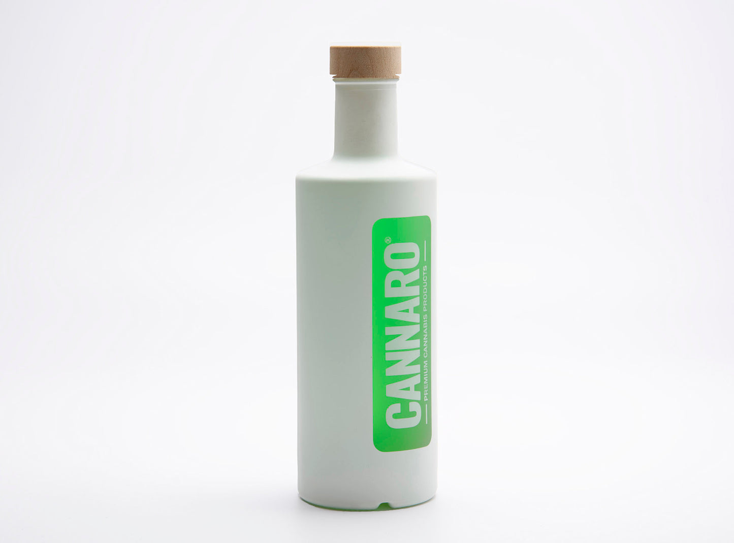 
                  
                    CANNARO ALKOHOLFREIER CANNABIS GIN SPIRIT
                  
                